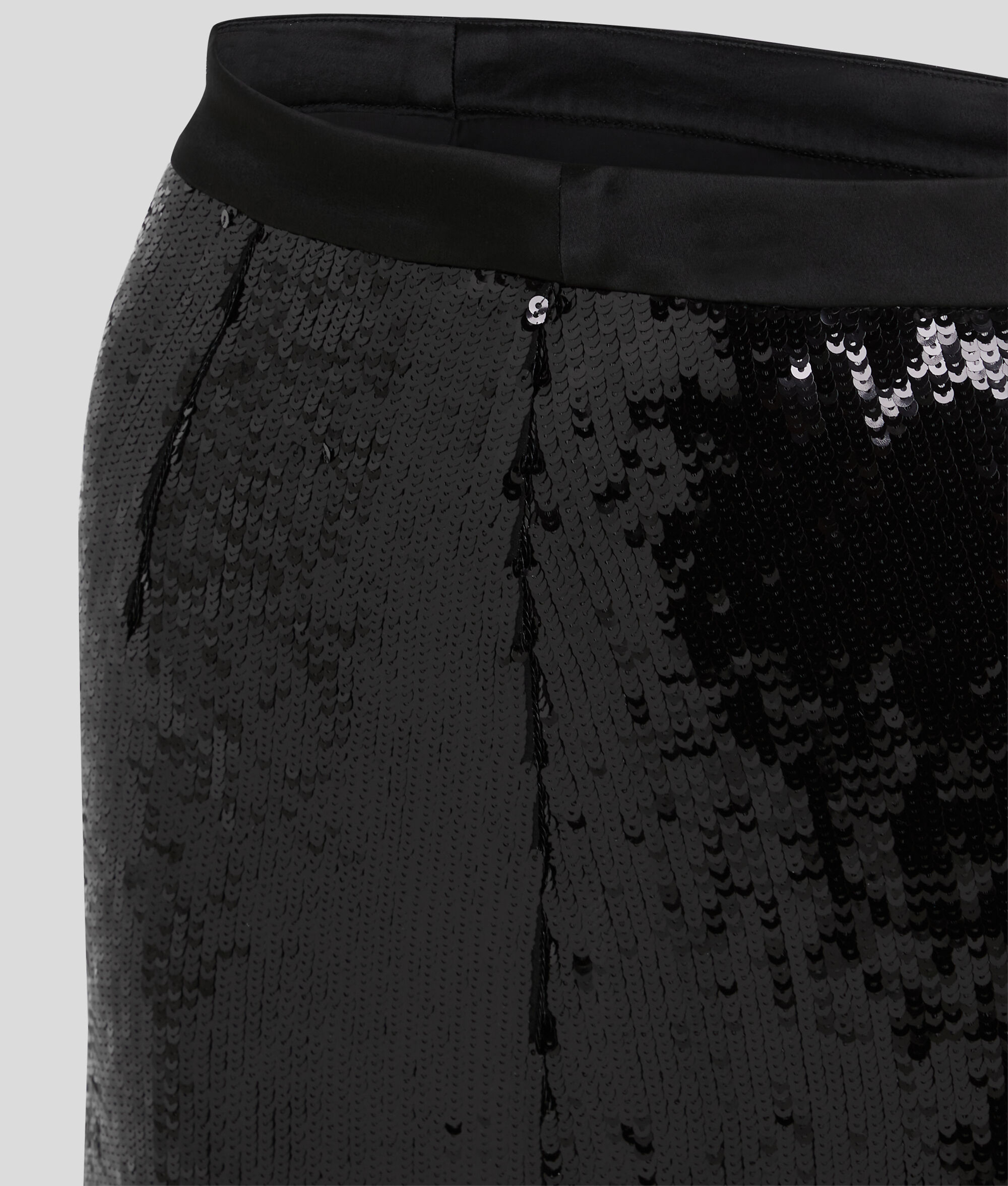 (image for) Acclaimed SEQUIN MINI SKIRT